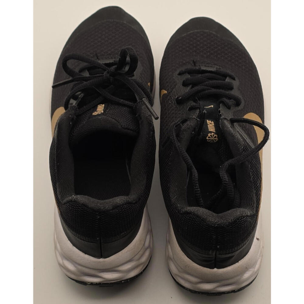 Nike Revolution 6 GS Black Metallic Gold DD1096-002 - Size 4 Youth